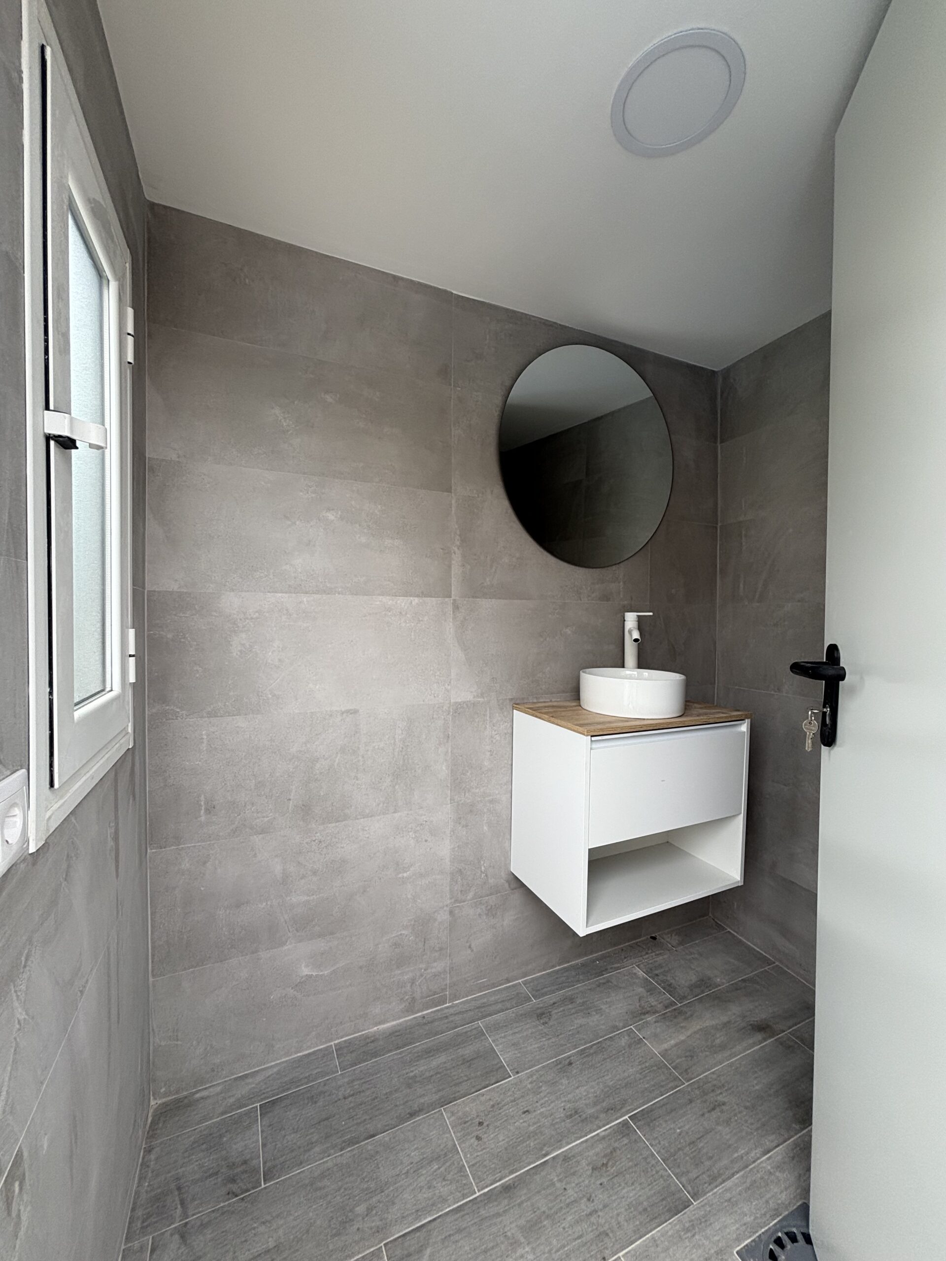 Reforma completa de baño en Carmen Valencia.